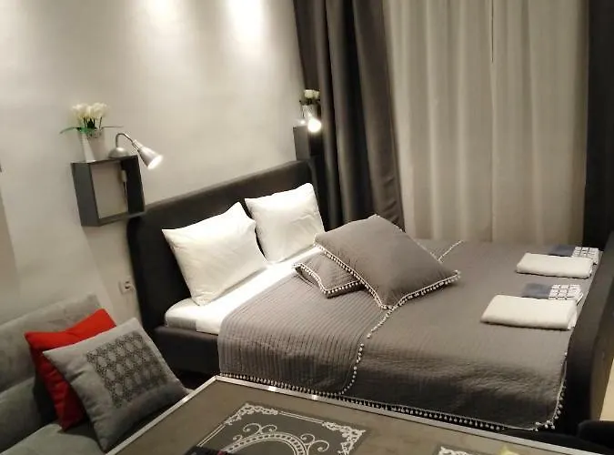 Mini Central Studio